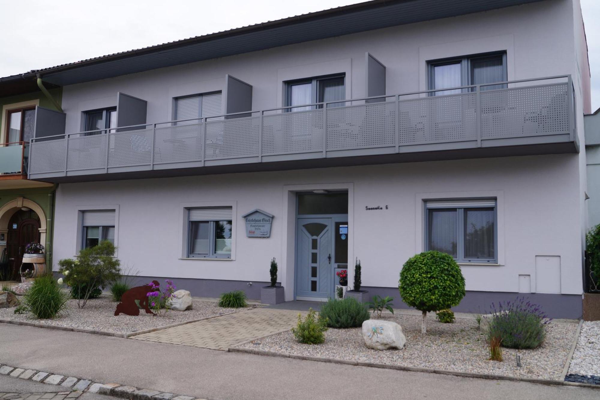 Gaestehaus Gisch Sandra Podersdorf am See Exterior photo
